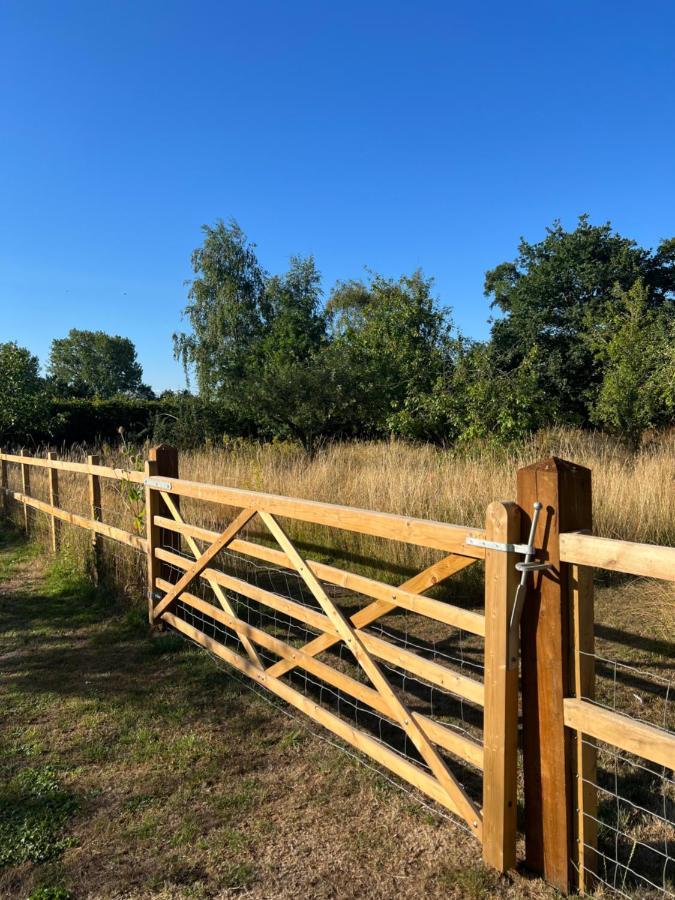 Gorgeous Comfortable Barn With Huge Private Orchard In Quiet Suffolk Location Depden Exteriör bild